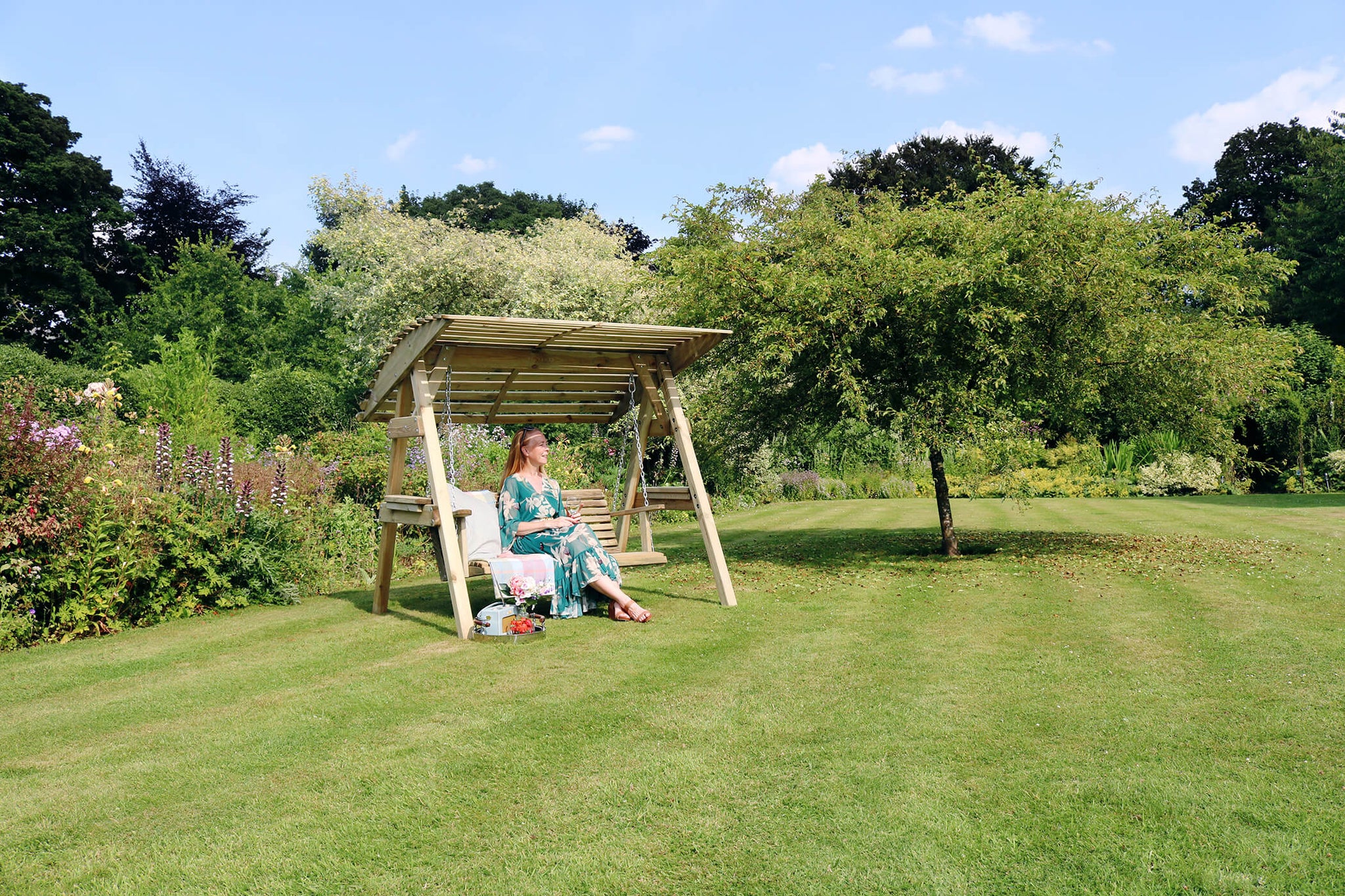 Miami Swing Seater – Bow Garden Centre1